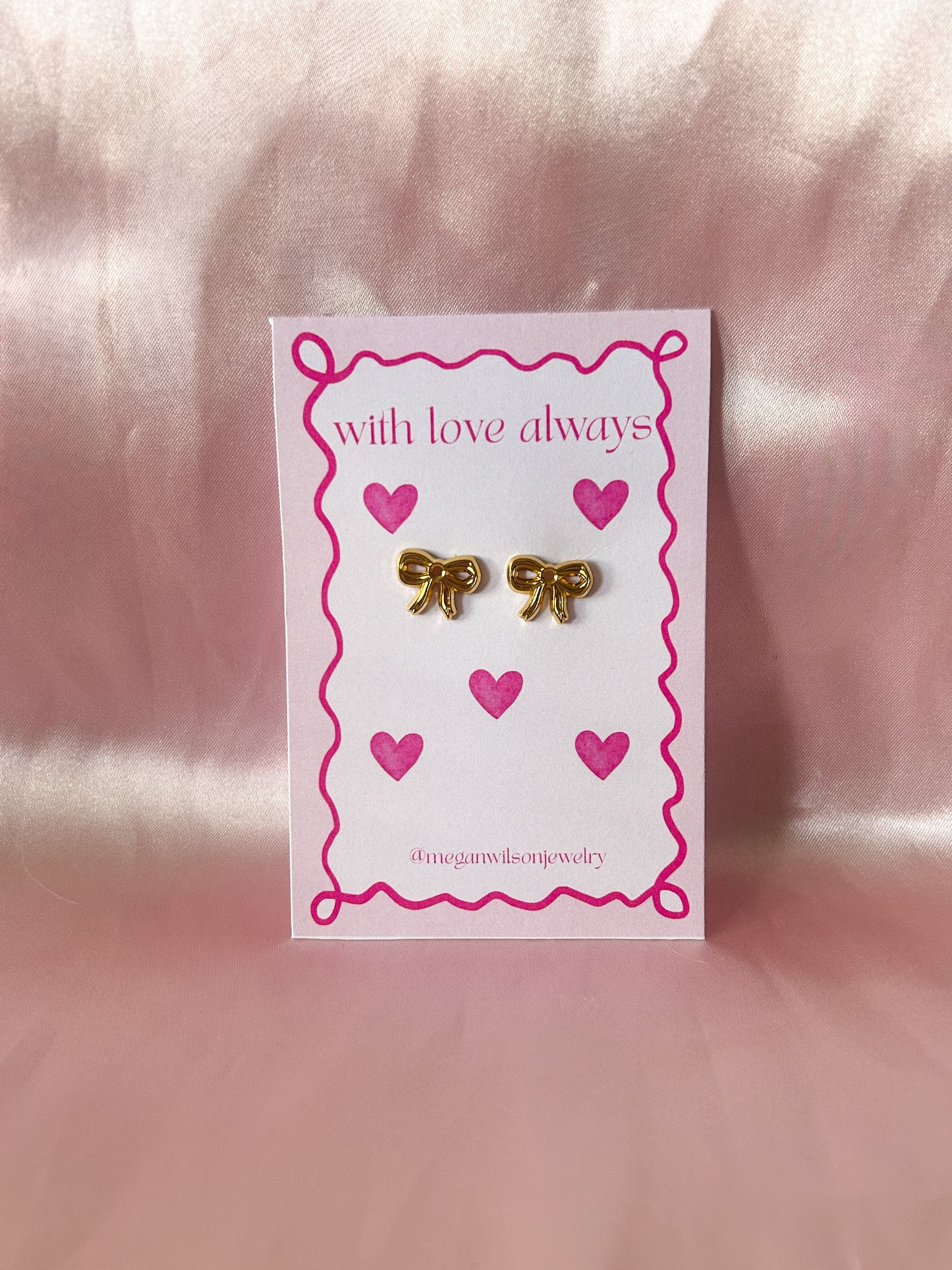 Ribbon Studs